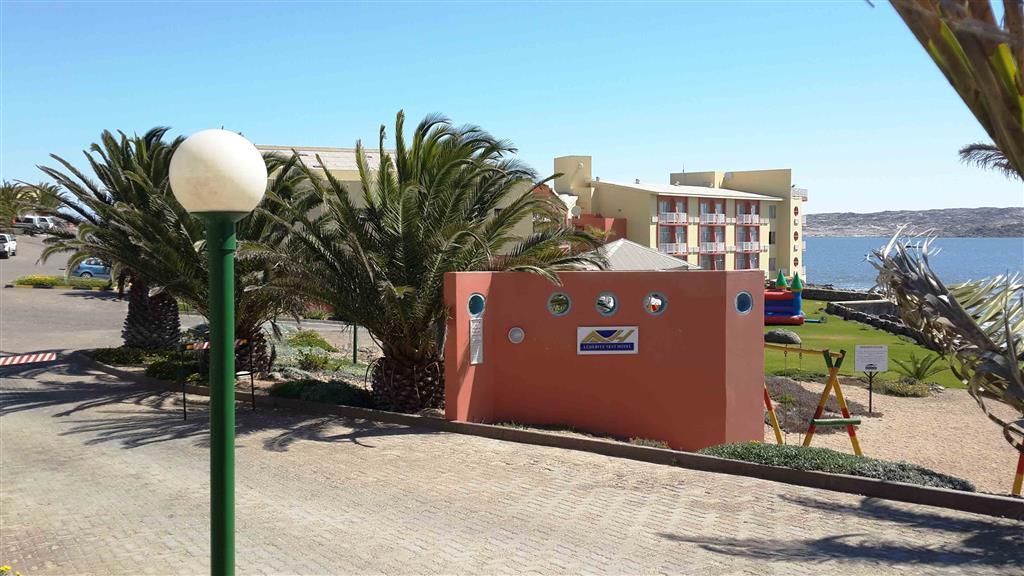 فندق لوديريتز نست هوتل Lüderitz المظهر الخارجي الصورة